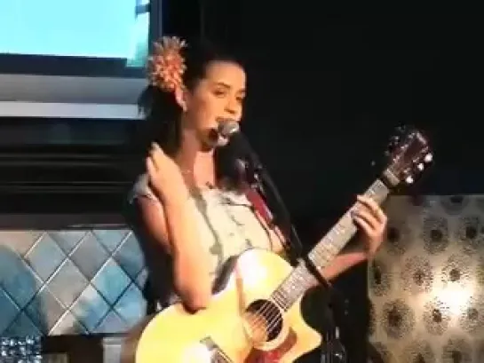 Katy Perry - One Of The Boys - LIVE