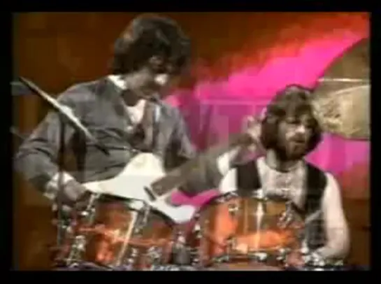 Nazareth - Love Hurts