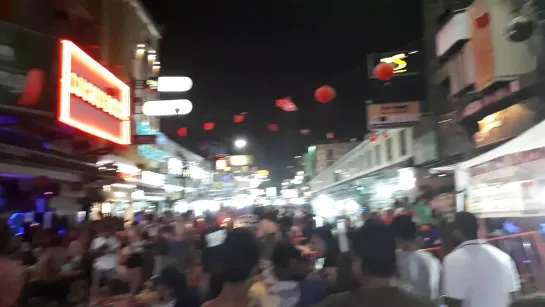 Улица Хаосан роад, Бангкок, Тайланд. (Khao San Road, Bangkok, Thailand).