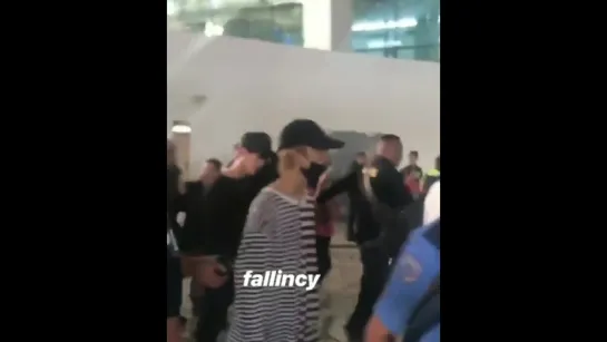 [181011] Stray Kids » fantaken » Soekarno-Hatta airport