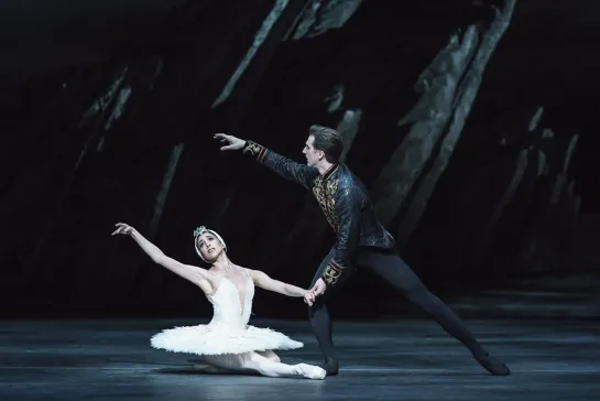 Swan Lake, Royal Ballet (2012)