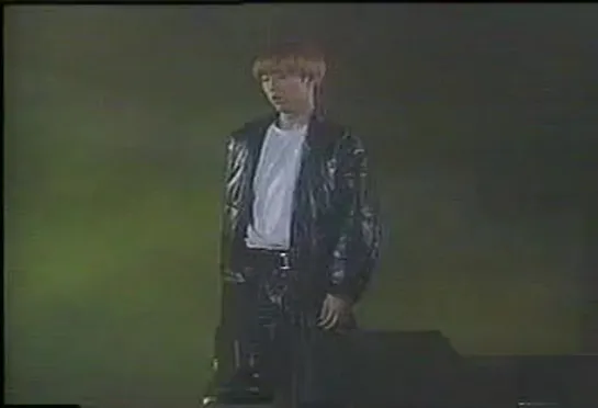 H.O.T. 1st Concert 19980123-25 Woohyuk dance