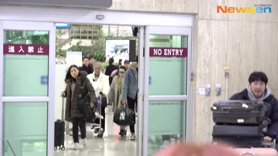 191228 Arrival at Gimpo International Airport, Korea