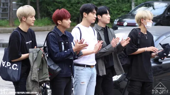 190802 [fancam] KNK on their way to and leaving Music Bank