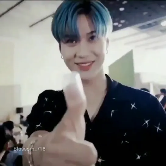 Taemin  magic trick - ㅋㅋㅋㅋㅋㅋㅋㅋㅋ