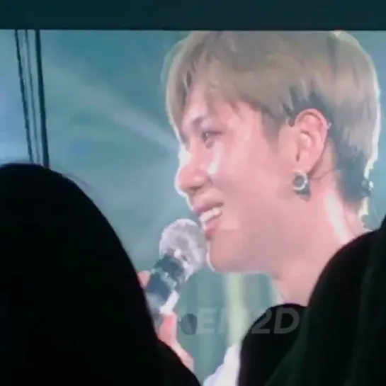 28/12/2019 Taemin - T1001101 in Yokohama. - -Иногда мне нужны строгие поклонники. Я буду усердно работать.