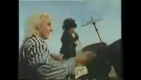 Siouxsie & the Banshees - The Passenger