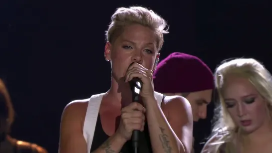 P!nk - We Are The Champions (Rock In Rio 2019)