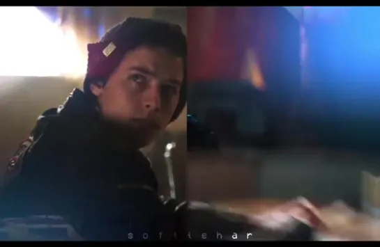 ▸ jughead jones