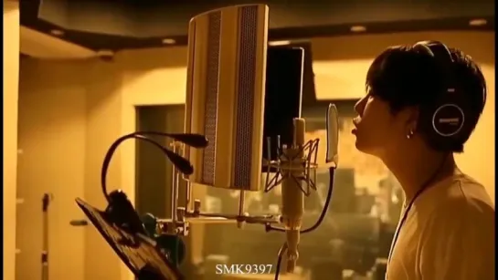 [CUT] Youngjae @ Hey Yah Mini Album Recording