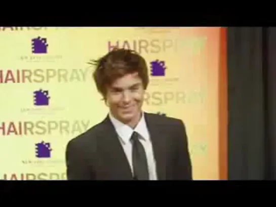 Zac Efron - Hairspray Photocall [FUNNY]