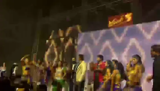 SalmanKhan , Venkatesh and Ram Charan Performing at Dabangg3Telugu Pre Release