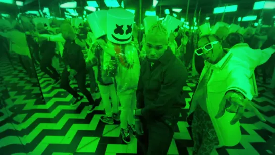 Marshmello - «Light It Up» (Feat. Tyga & Chris Brown) (#WSMM)