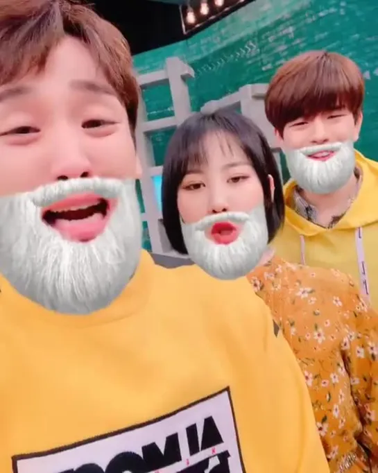 [181218] Stray Kids » Seung Min » IG (@.arirang_asc)