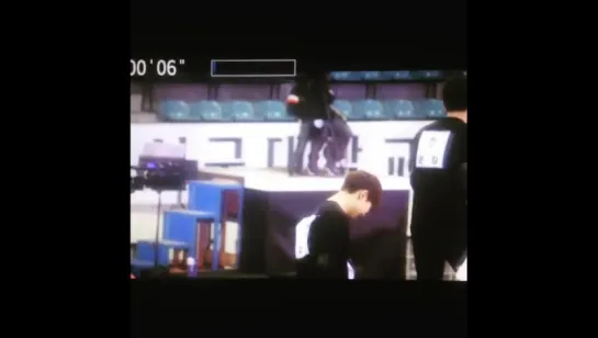 [FANCAM] 160228 На записи Dream Team. Cr: oneway_eddy