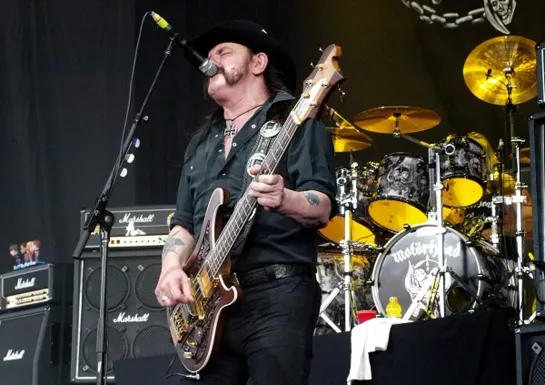 Motorhead - Louder Than Noise... Live in Berlin (Live on 5 December 2012 at the Velodrom, Berlin, Germany)