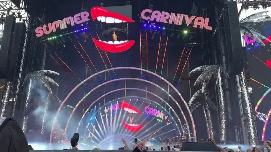 P!nk - Get The Party Started (Live from Summer Carnival in Bolton, UK)