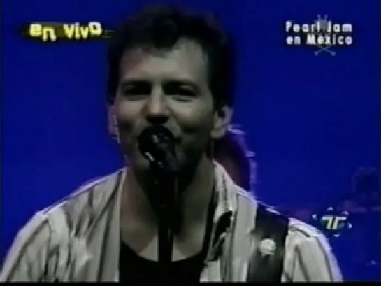 Pearl Jam - Live In Mexico (2003)