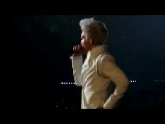 T.O.P - 'Heaven' Fancam @ YG Family Concert (04/12/10)