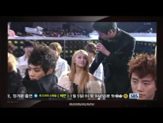 MC Heechul interviewing T.O.P - SBS Gayo Daejun 2010, 29.12.10