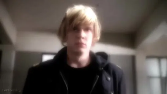 ▸ tate langdon