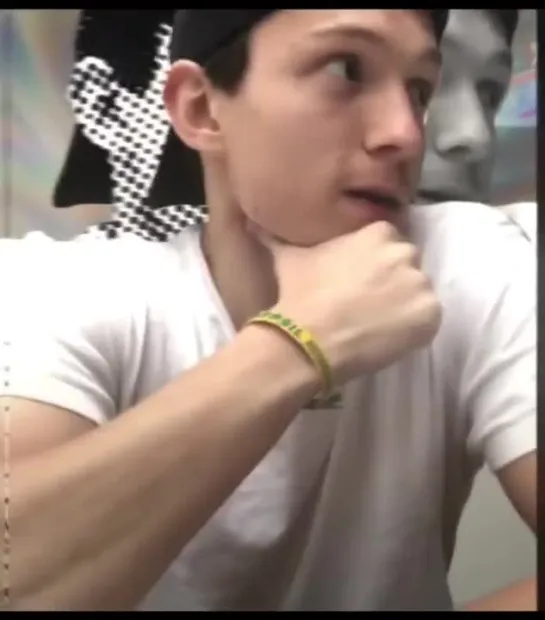 ▸ tom holland