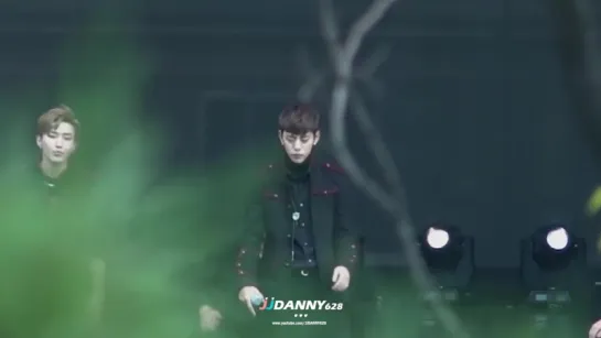 [FANCAM] [08.10.16] DMC Festival Korean Music Wave 2016: Warrior + One Shot (Daehyun Focus)