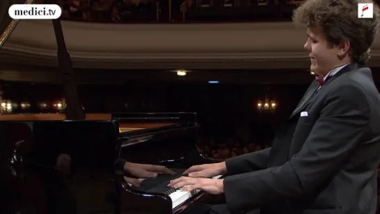 #Chopin2015 Шимон Неринг исполняет Первый фортепианный концерт Шопена