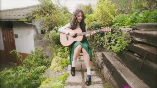 Hee Jin (Loona) - ViViD (Acoustic Live Ver.)