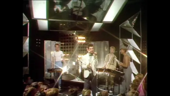 Depeche Mode "Just Cant Get Enough" (TOTP, BBC, UK 24.09.1981)