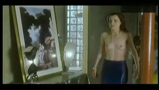 Паркер Поузи (Parker Posey) голая в фильме «Несчастья Маргарет» (1998)