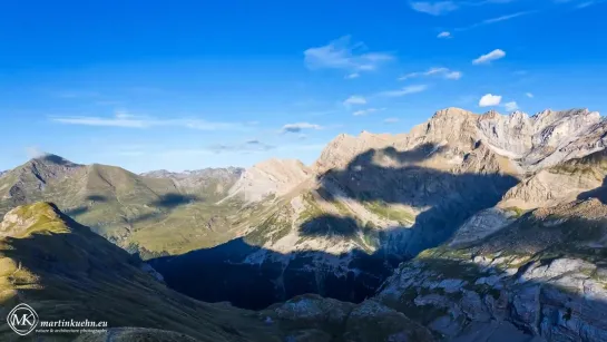 Pyrenees  more_ France  Spain