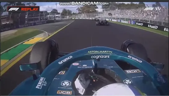 Australia-22,  Vettel crash