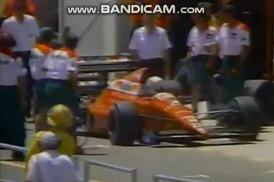 USA-89, de Cesaris, Warwick crash