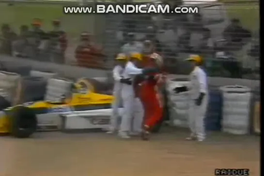 Adelaida-88, Mansell crash