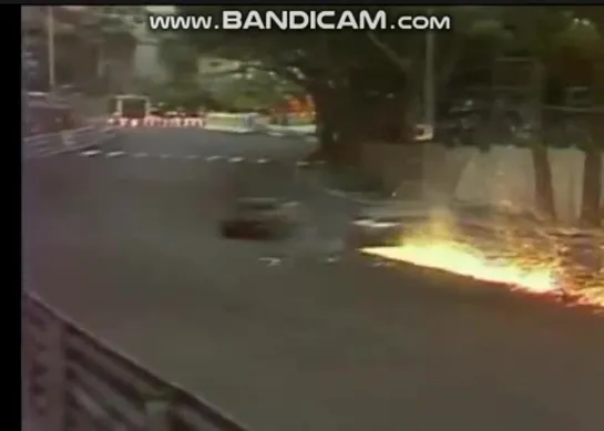 Patrese Piquet crash Monaco-85