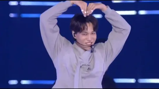 [VIDEO] 220828 Kai - Peaches @ SMTOWN LIVE 2022：SMCU EXPRESS @ TOKYO