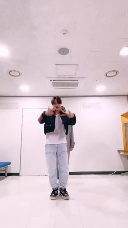 [VIDEO] 211205 Kai @ EXO TikTok Update