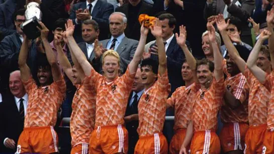 Oranje Kampioen! EK'88 / Голландия Чемпион - ЕВРО 88