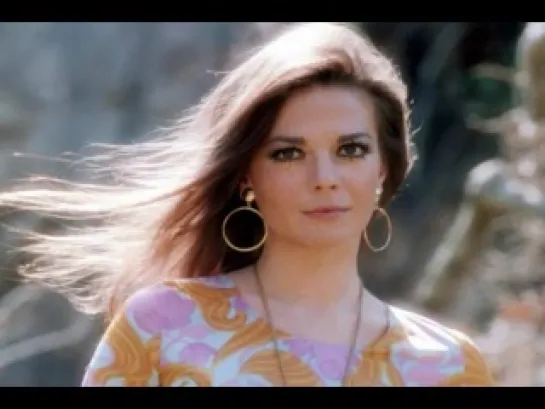 Natalie Wood » The Sun Is Gray (1966)