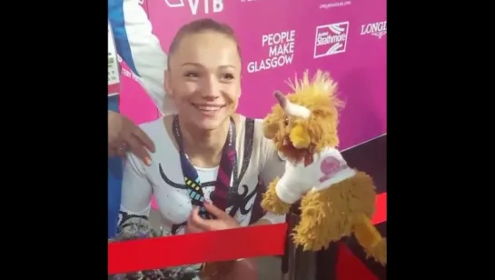 Hamish always making people giggle, the World vault champion Maria Paseka could not stop laughing whilst being interviewed by Ha