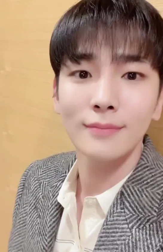 07032022 SHINee ar-video -- Key