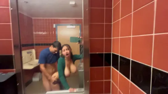 Risky Creampie in Whole Foods Public Bathroom Hailey Rose