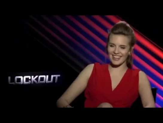 Lockout Guy Pearce Maggie Grace interview