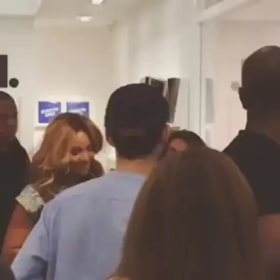 Beyonce and Jay-Z shopping at Paris 20.09.2014