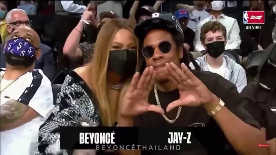 Beyoncé & JAY-Z at the BrooklynNets game (2021)