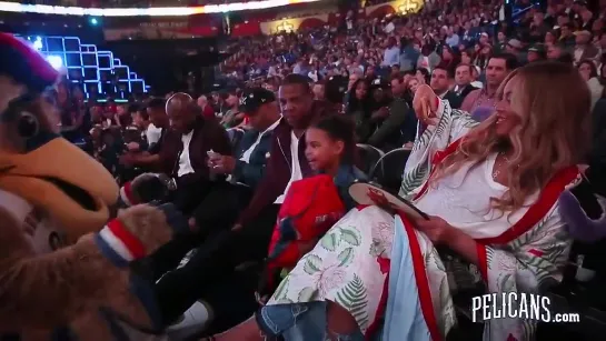 Beyoncé & Jay-Z with Blue Ivy at All Star NBA Game (2017)