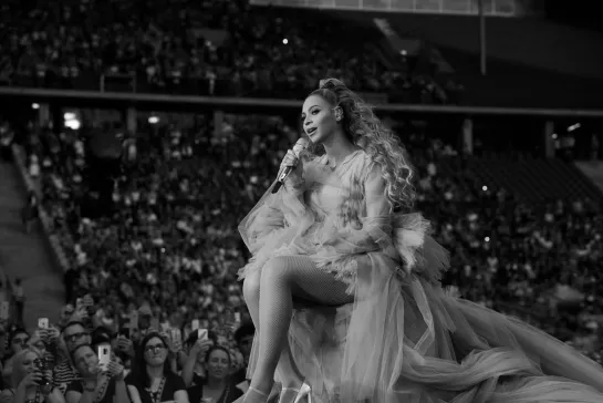 Beyoncé - Resentment (Live in Berlin OTR II)