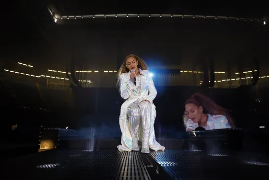 Beyoncé - Resentment (Live in Manchester OTR II)