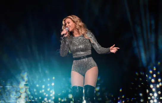 Beyoncé - 1+1 (Live at Made In America Festival 2015)